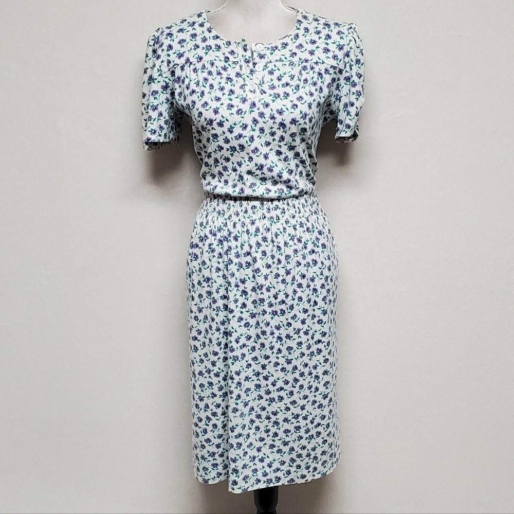 VINTAGE 80s Jordan Michaels Calico Ditsy Floral Short Sleeve Stretchy Midi Dress - Picture 4 of 15